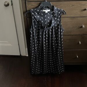 Chic Black and White Sleeveless Maxi Dress